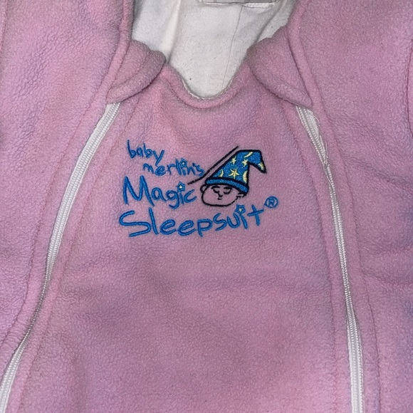 Baby Merlin’s magic sleepsuit - Picture 2 of 5